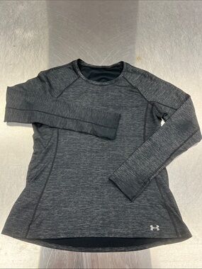 Under Armour Heat Gear Charcoal Heather Long Sleeve Performance Shirt